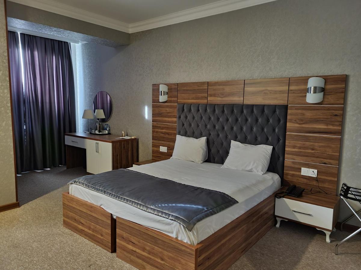 Royal Sapphire Hotel Баку Екстериор снимка