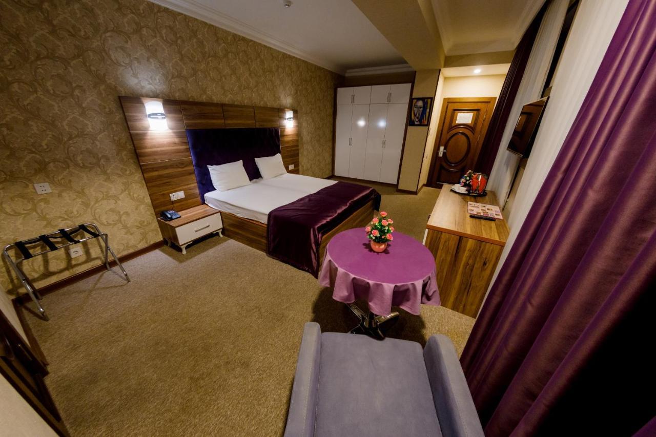 Royal Sapphire Hotel Баку Екстериор снимка