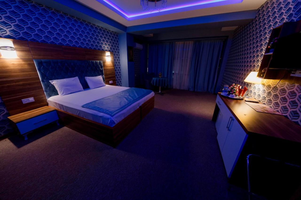 Royal Sapphire Hotel Баку Екстериор снимка