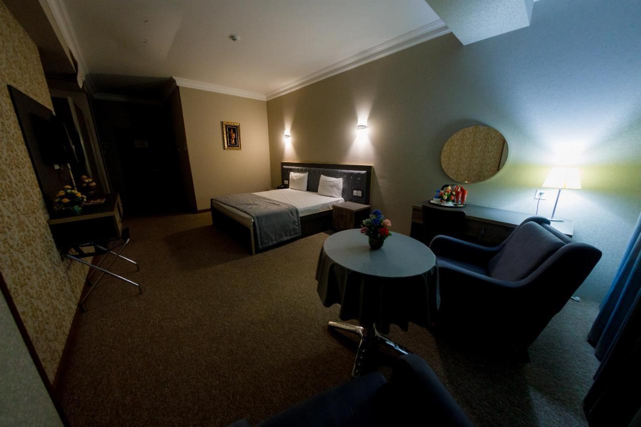 Royal Sapphire Hotel Баку Екстериор снимка